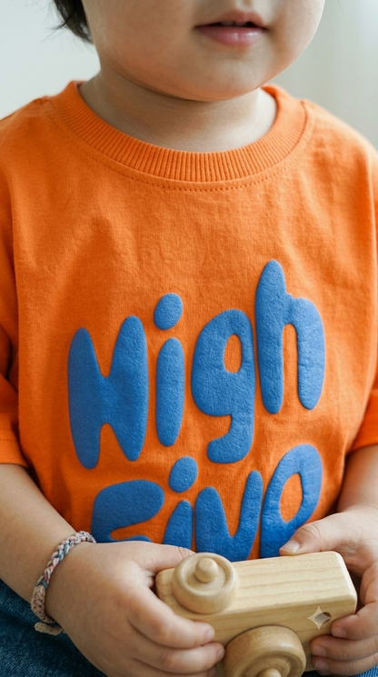 Retro "High Five"